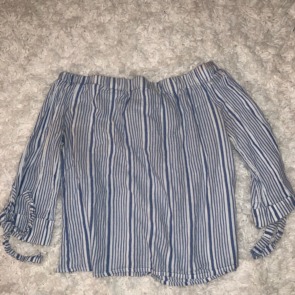 Off the shoulder too